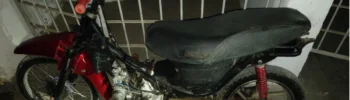 detuvieron a un joven por circular en motocicleta con graves irregularidades